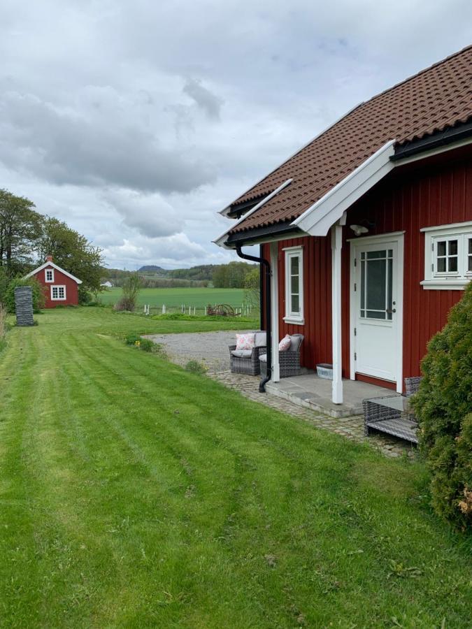 Morellgarden Larvik Exterior foto